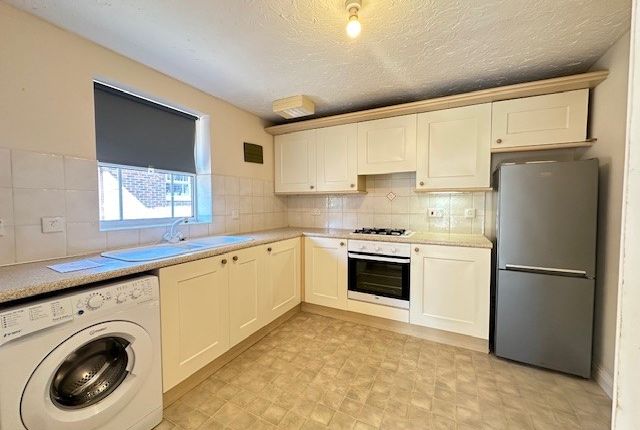 Flat 12, Southampton photo 3