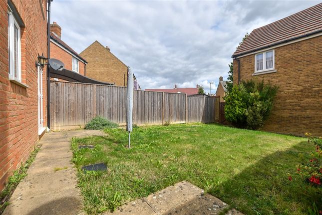 Finn Farm Road, Ashford photo 2