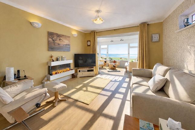 128, Hampton Pier Avenue, Herne Bay photo 3
