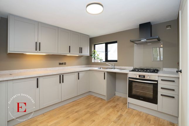 3-bed flat on Flat, 4 Daventry Road, Rugby, £1,350/mo