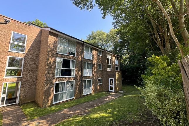 Thumbnail Flat for sale in Ashby Court, Hemel Hempstead