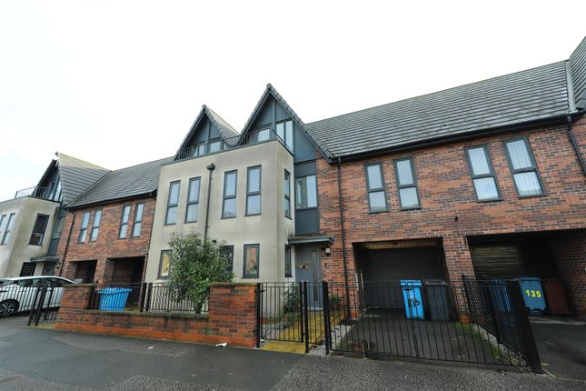 Thumbnail Property to rent in Woodcock Street, Hull
