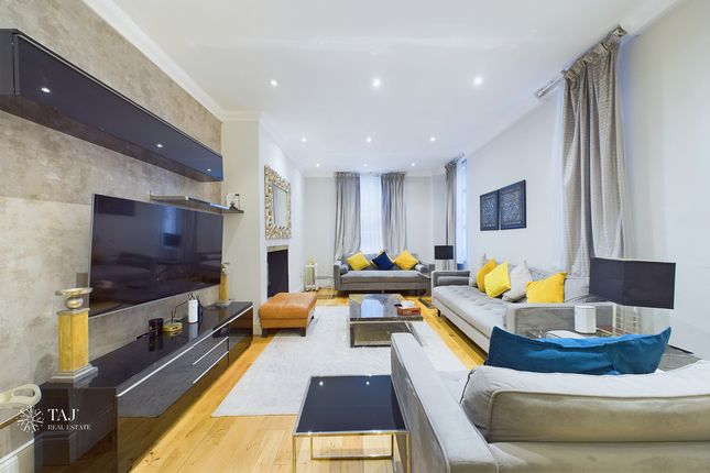 3-bed flat on Flat Flat 90, 133, George Street, London, £2,600,000