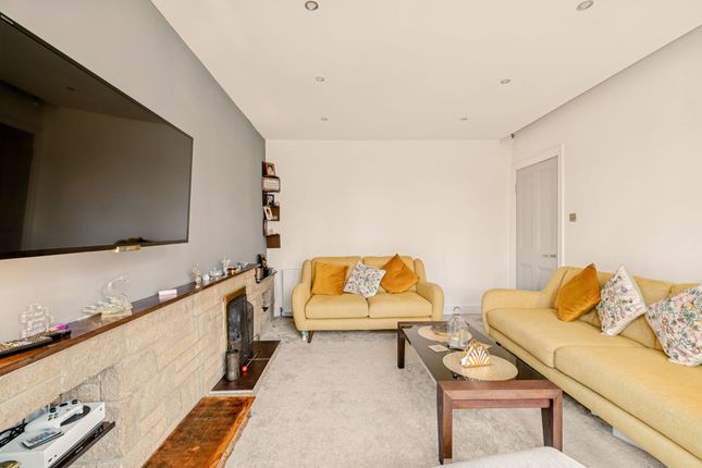 52 Victoria Park Drive North, Glasgow photo 5