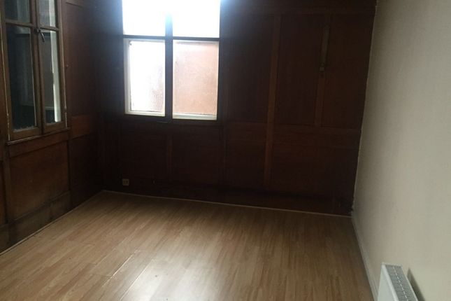 165B Market Street, Greater Manchester photo 5