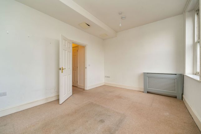 Flat for sale in Hunter Road, Guildford