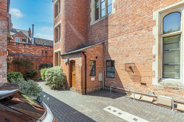 Flat for sale in Wylds Lane, Worcester