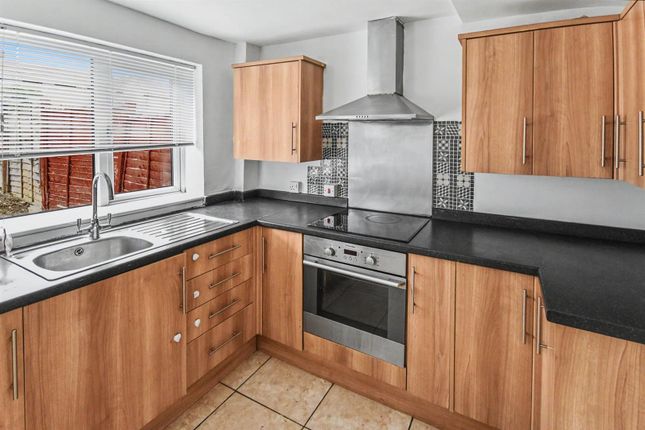 13, Bentley Walk, Corby photo 4