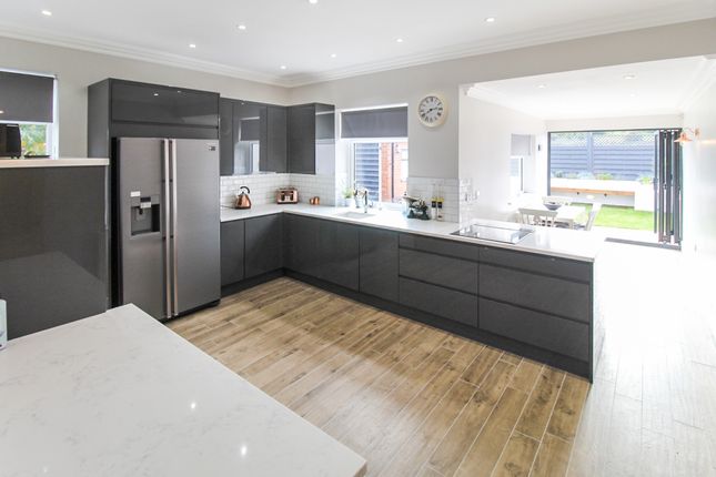 3 Bed Detached House For Sale In Mill Street Birstall