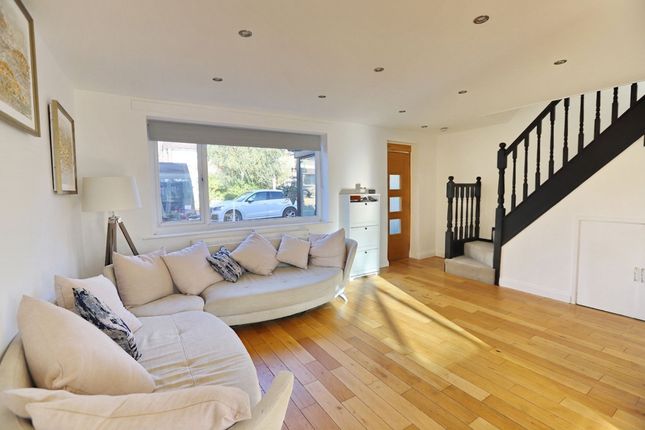 63 Park Lane, Manchester photo 2