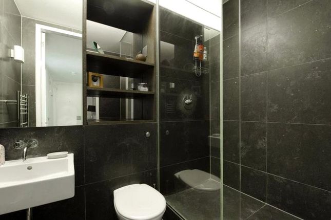 Picton Place, London photo 4