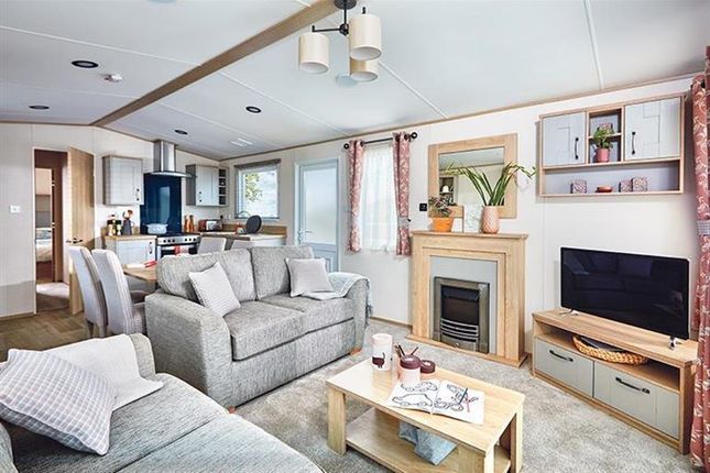 73, Loggans Road, Hayle photo 4