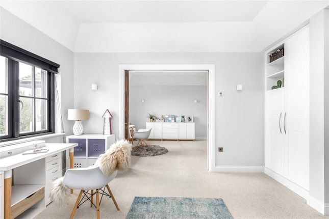 Connecting Bedroom