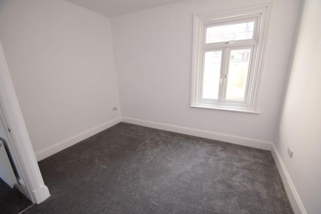 Ground floor flat, 46, Latimer Road, Eastbourne photo 3