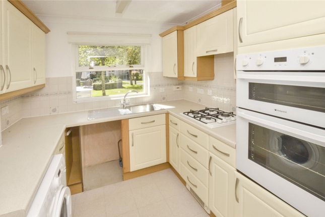14, Garden Court, West Moors photo 3
