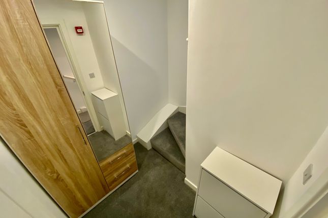 Room to rent in Russell Street, Reading