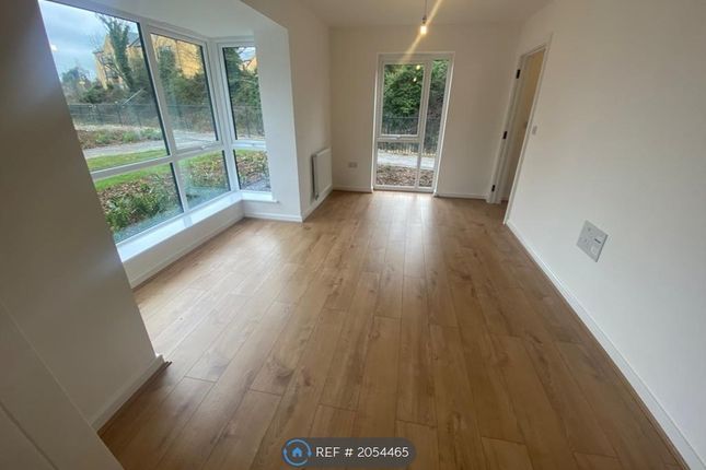 Semi-detached house to rent in Whiting Avenue, Greenhithe