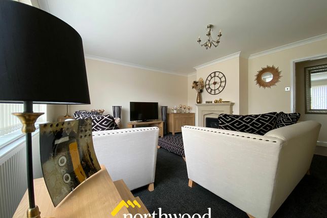 Semi-detached bungalow for sale in Redland Crescent, Thorne