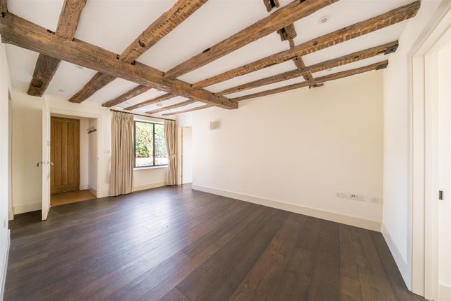 1, Holdhurst Farm Cottages, Cranleigh photo 3