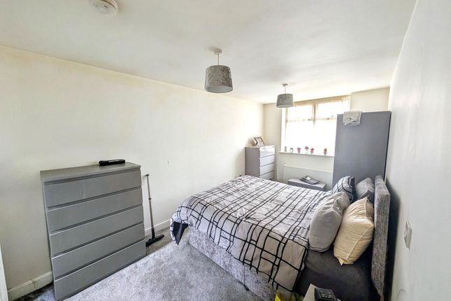 6, Alpha Grove, Stockton-on-Tees photo 4