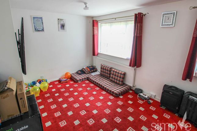 Thumbnail Property to rent in The Brambles, West Drayton