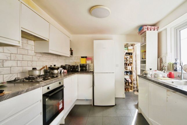 113, Masterman Road, London photo 4
