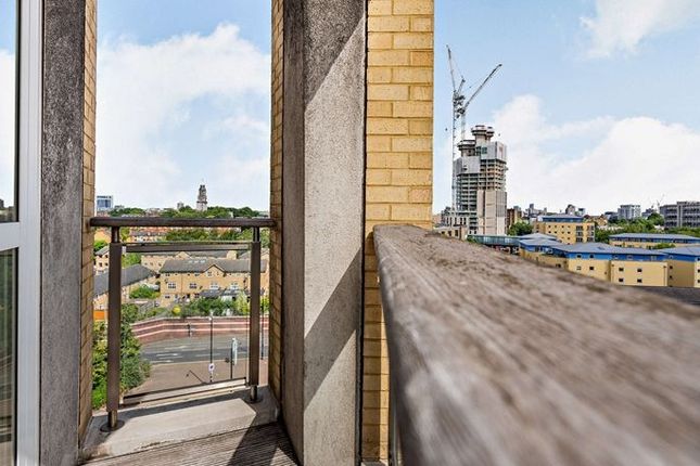 Apartment 24, London photo 5