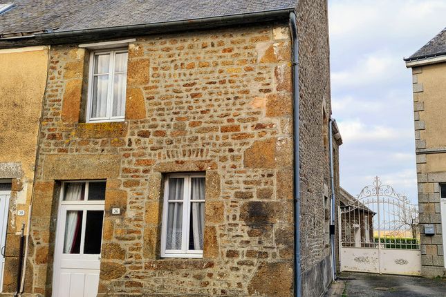 Couesmes-Vaucé, Mayenne, Pays De La Loire, 3 bedroom villa for sale ...