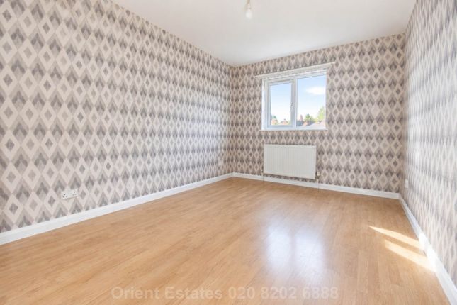 Brent View Road, London photo 4