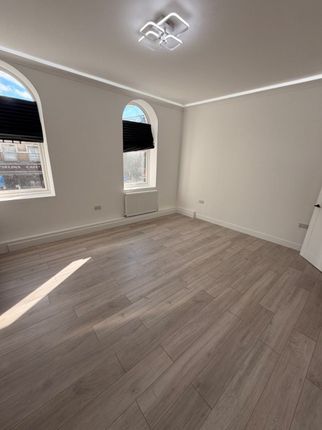148a Acre Lane, London photo 2
