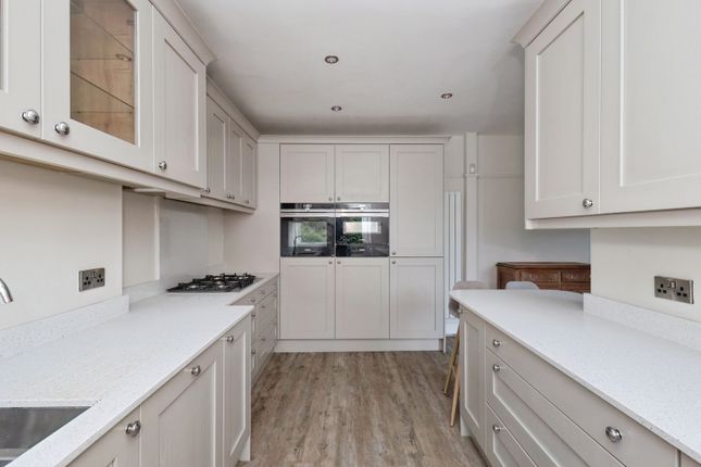 23, Gaddum Road, Manchester photo 3