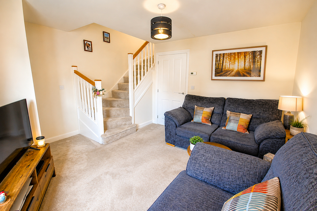 22, Wallis Grove, Doncaster photo 4