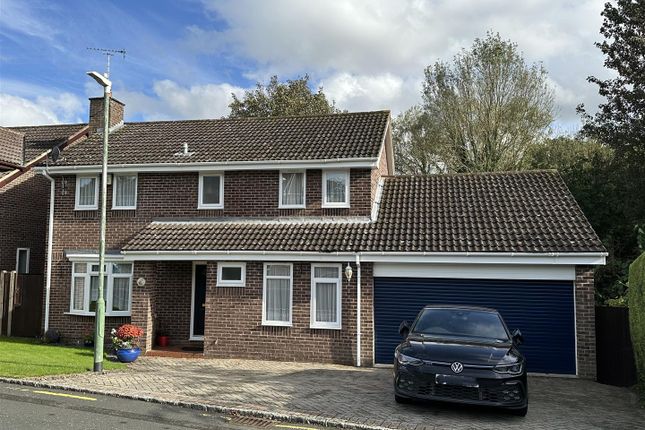 Thumbnail Detached house for sale in Lombardy Drive, Maidstone