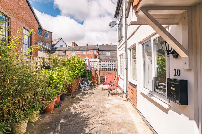 10, Kings Head Mews, Herefordshire photo 3