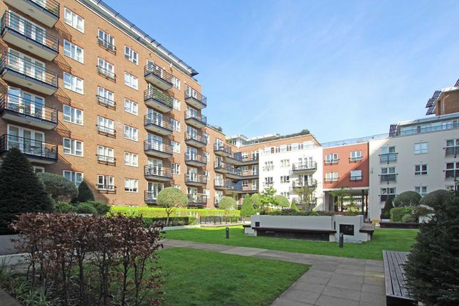 Flat to rent in Royal Quarter, Seven Kings Way, Kingston Upon Thames