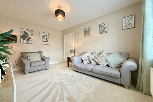 Alder Grove, Leeds photo 3
