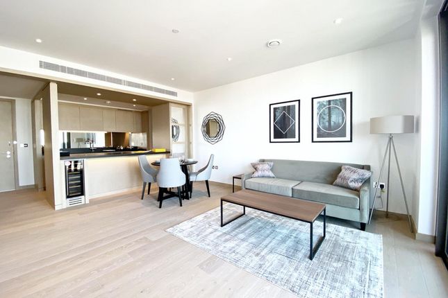 Flat to rent in Embassy Gardens, London