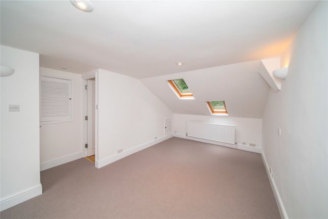 Terraced house to rent in Paxton Road, Chiswick