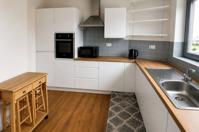3 The Gables, Grove Road, Burnham-on-Sea photo 3
