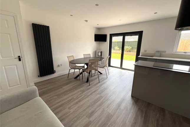 14, Webbs Drive, Pembrokeshire photo 4