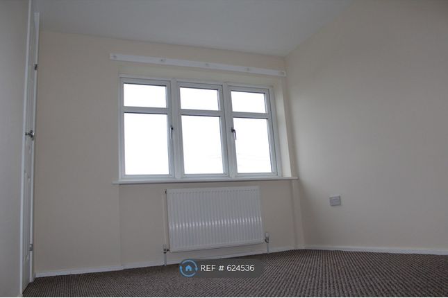 Dixon Close, Castle Vale, Birmingham photo 3