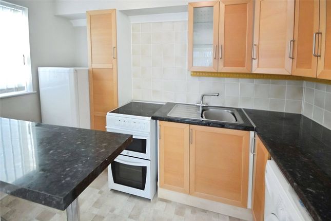 51, Canterbury Drive, Wolverhampton photo 3