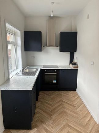 Lloyd Terrace, Durham photo 2