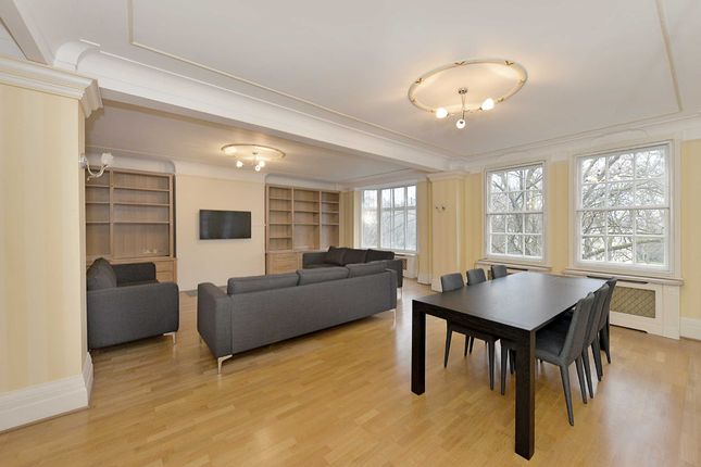 Flat to rent in Strathmore Court, 143 Park Road, St John's Wood, London