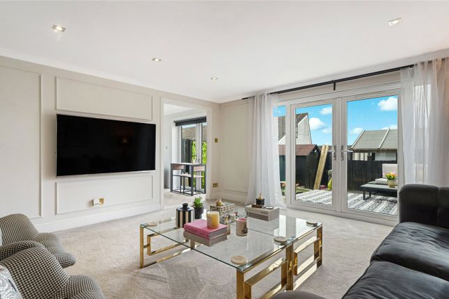 84, Liddel Road, Glasgow photo 4