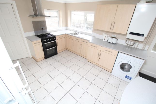 Thumbnail Terraced house to rent in Park Crescent, Treforest, Pontypridd