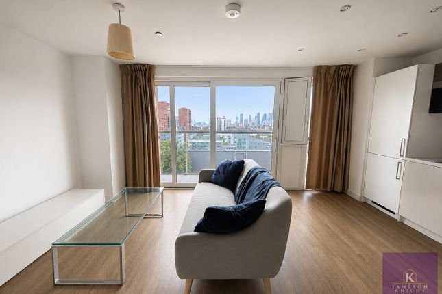 Flat 42 Marner Point 1, Jefferson Plaza, Greater London photo 4