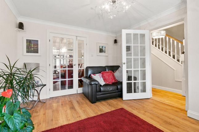 73, St. Marys Crescent, Glasgow photo 4