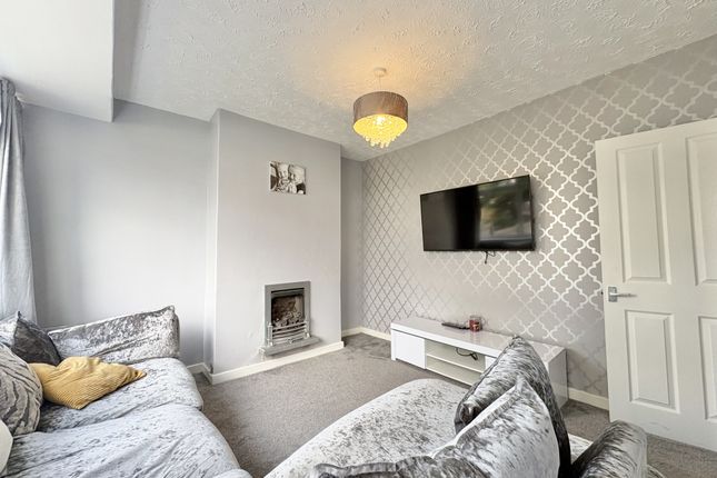 43, Rookwood Avenue, Cleveleys photo 3