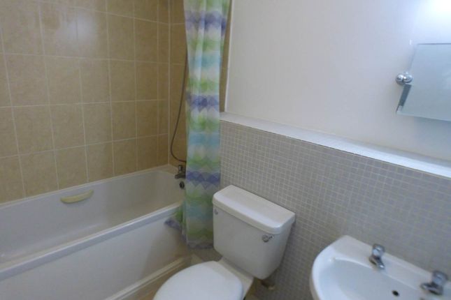 Flat to rent in Cheap Street, Frome, Somerset